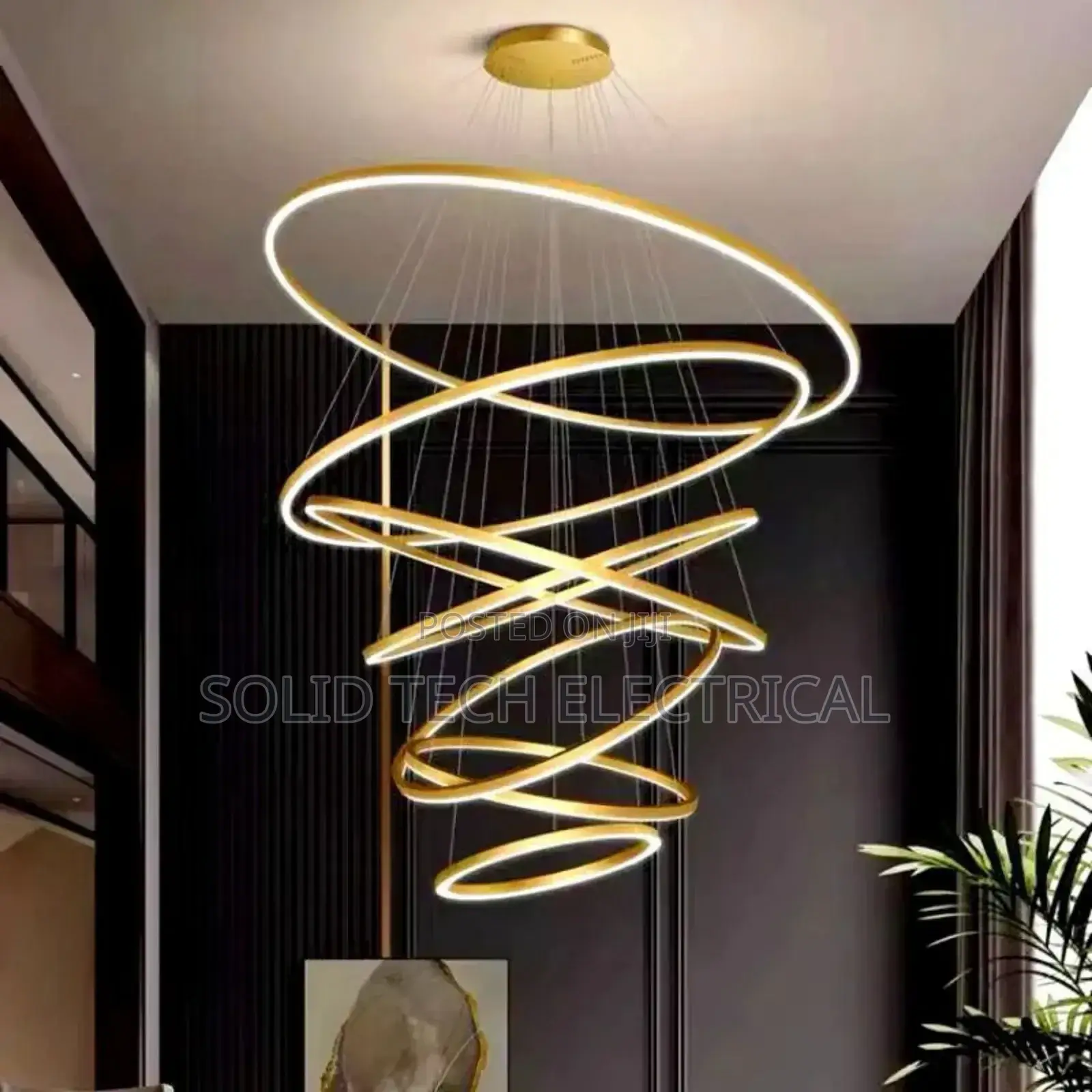 7steps Ring Dropping Chandelier