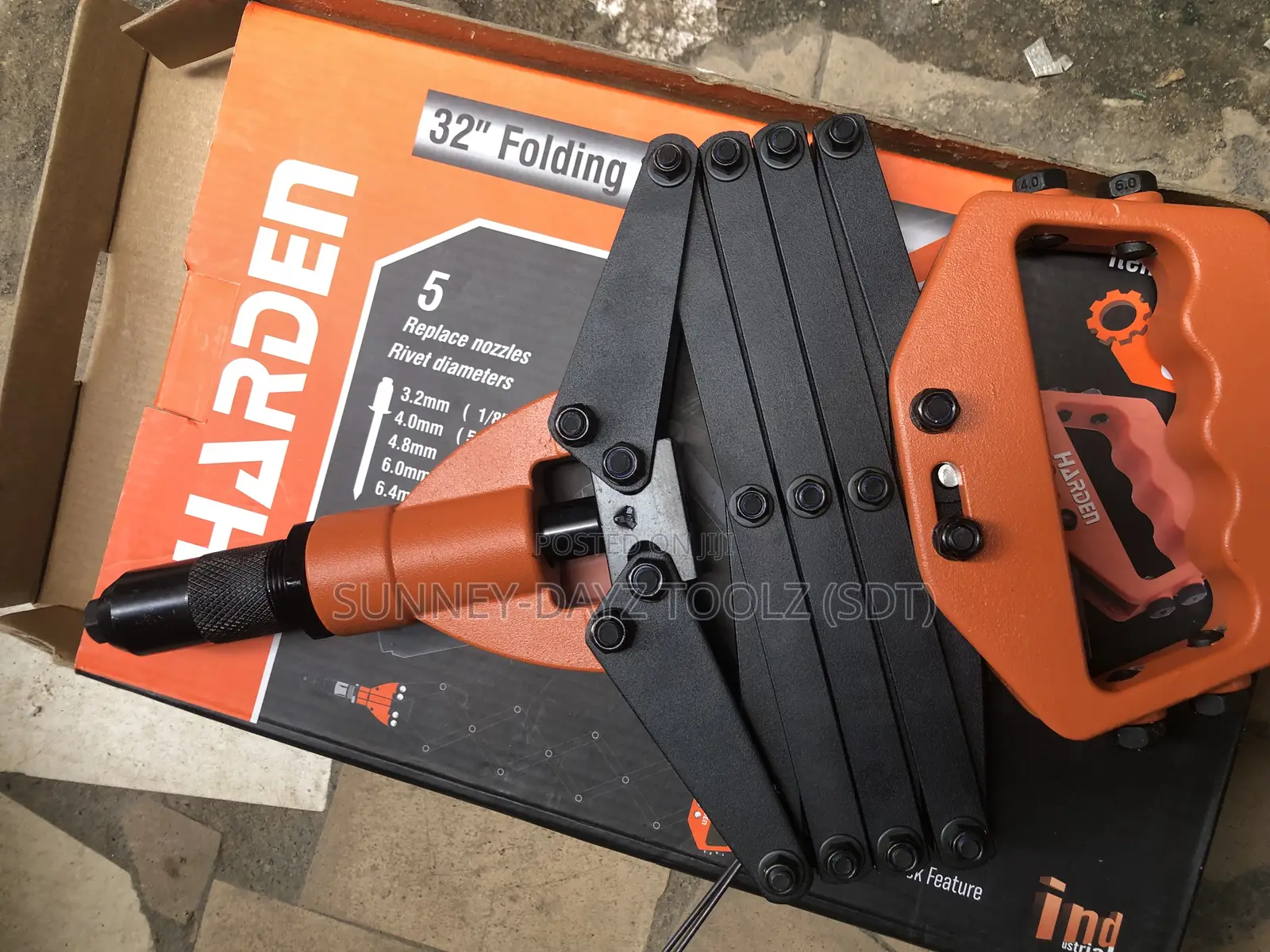Folding Rivet Gun