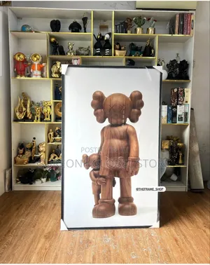 Love Shape Frame Artwork
