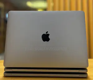 Laptop Apple MacBook 2018 16GB Intel Core i5 SSD 256GB