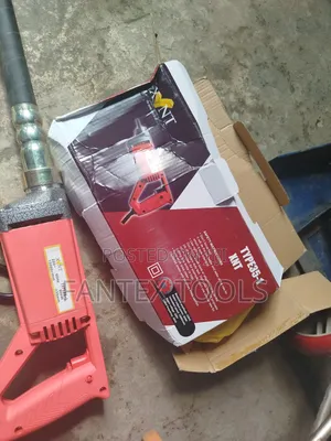 Electric Hand Vibrator Machine