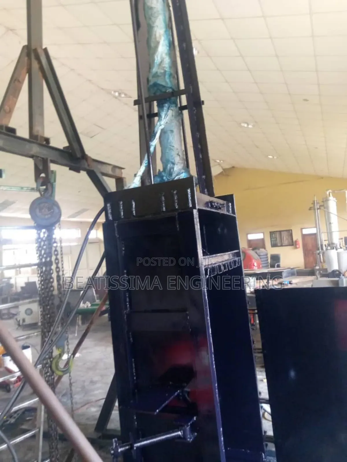 Hydraulic Baling Machine