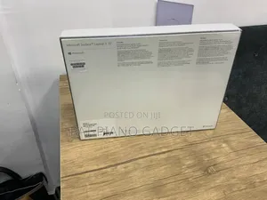 New Laptop Microsoft Surface Laptop 3 8GB AMD Ryzen 5 SSD 256GB