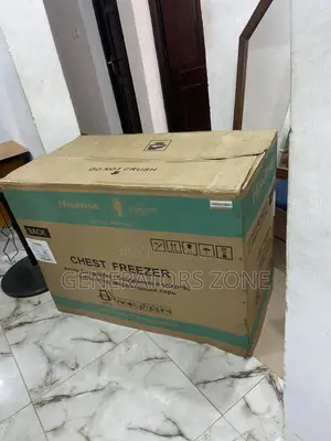 44KG Hisense 300liters Chest Freezer Silver(FRZ FC 390 SH)