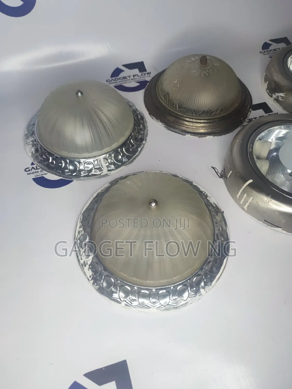 Royal Ceiling Light (POP and Ceiling)