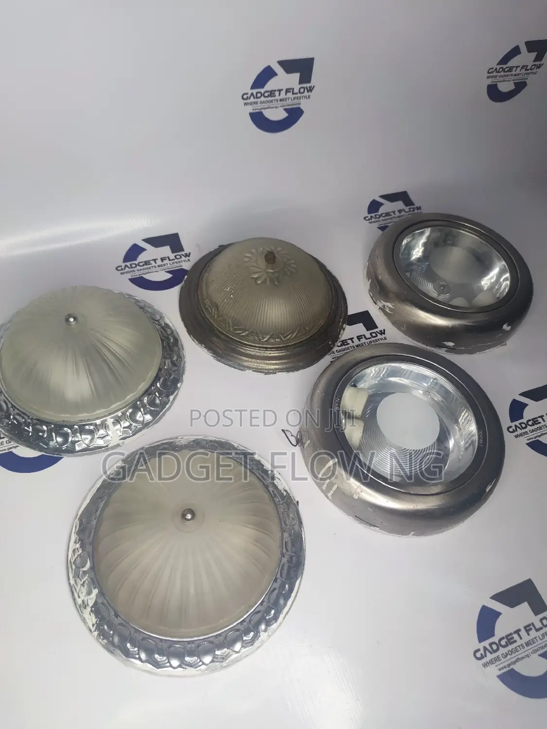 Royal Ceiling Light (POP and Ceiling)