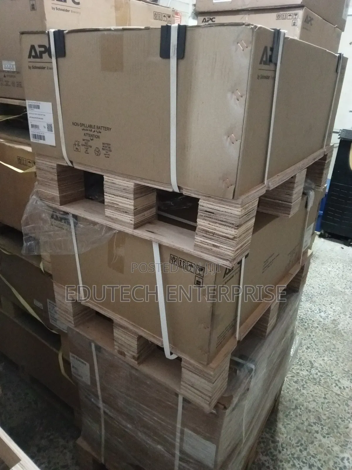 APC Online Srtg6kva UPS
