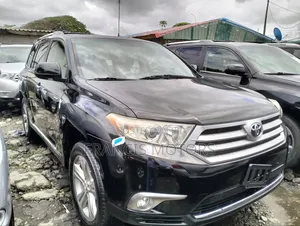 Toyota Highlander Limited 2012 Black