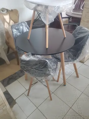 Round Dining Table Black
