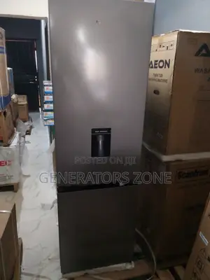 264 Hisense Bottom Freezer Refrigerator With Water Dispenser