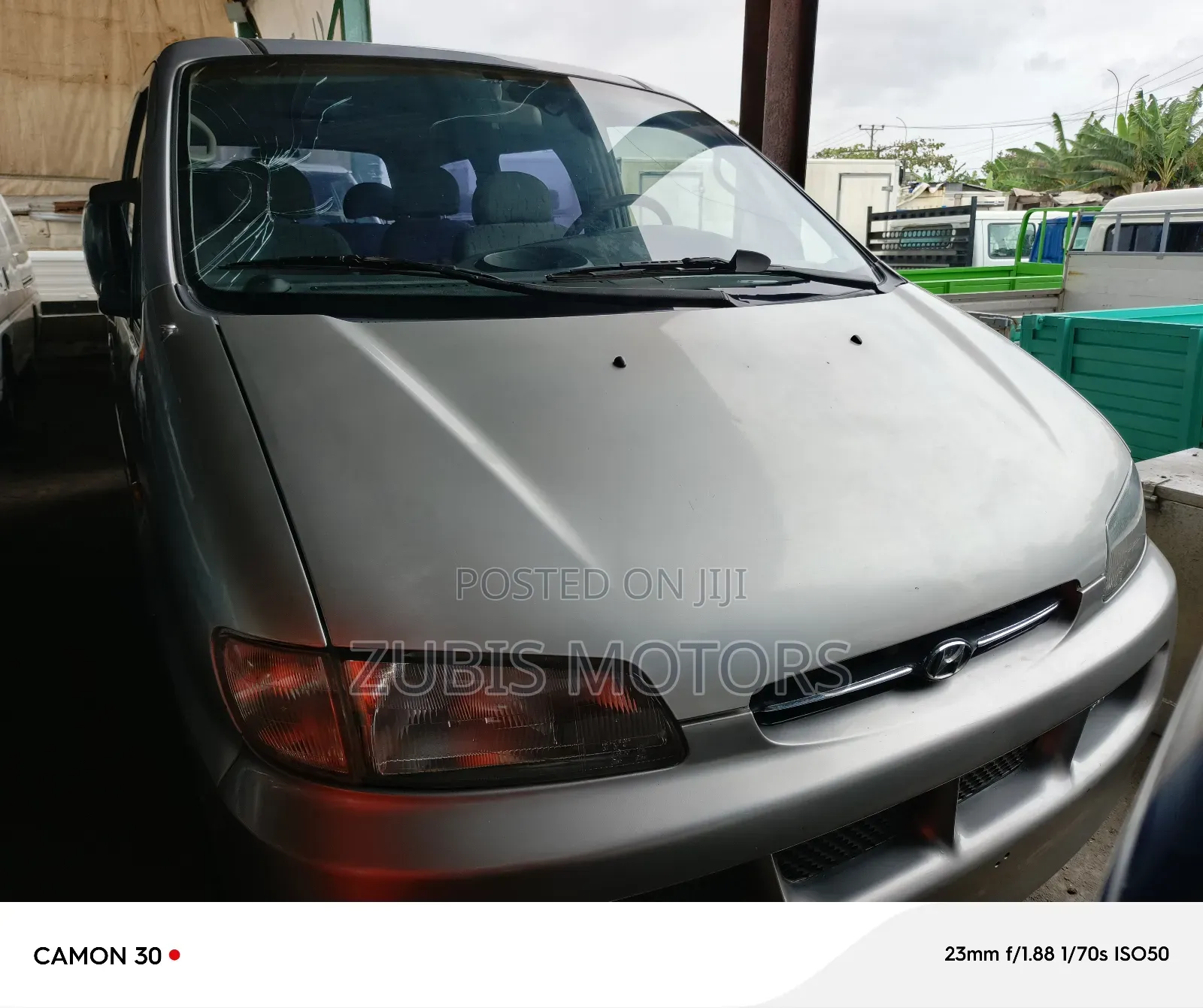 Hyundai H1 2000 Silver