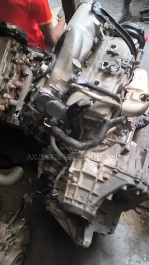 Toyota Camry 2.4, V6 Engine