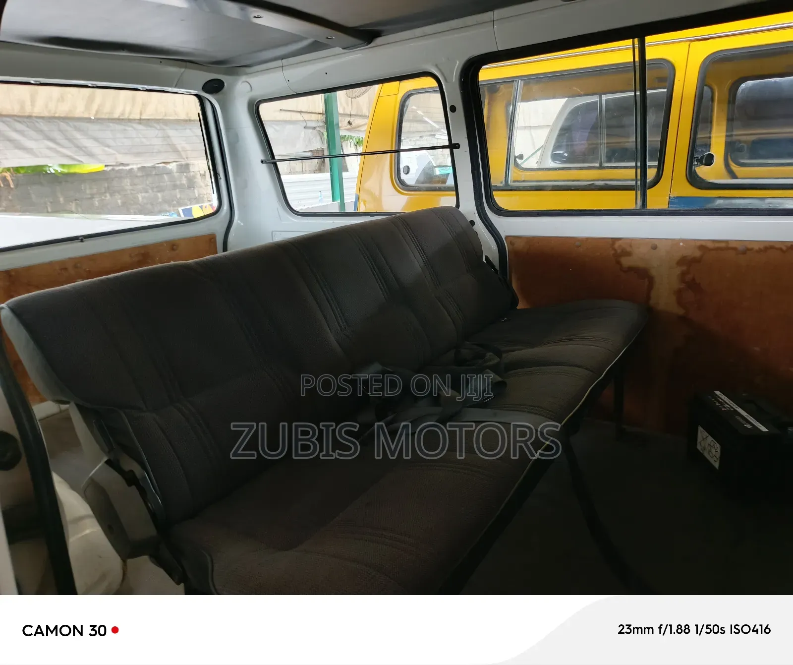 Mitsubishi L300 2002 White