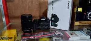 Canon Eos 77d Dslr Camera