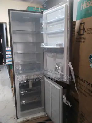 Strong Handles Hisense 264L Botoom Freezer Refrigerator
