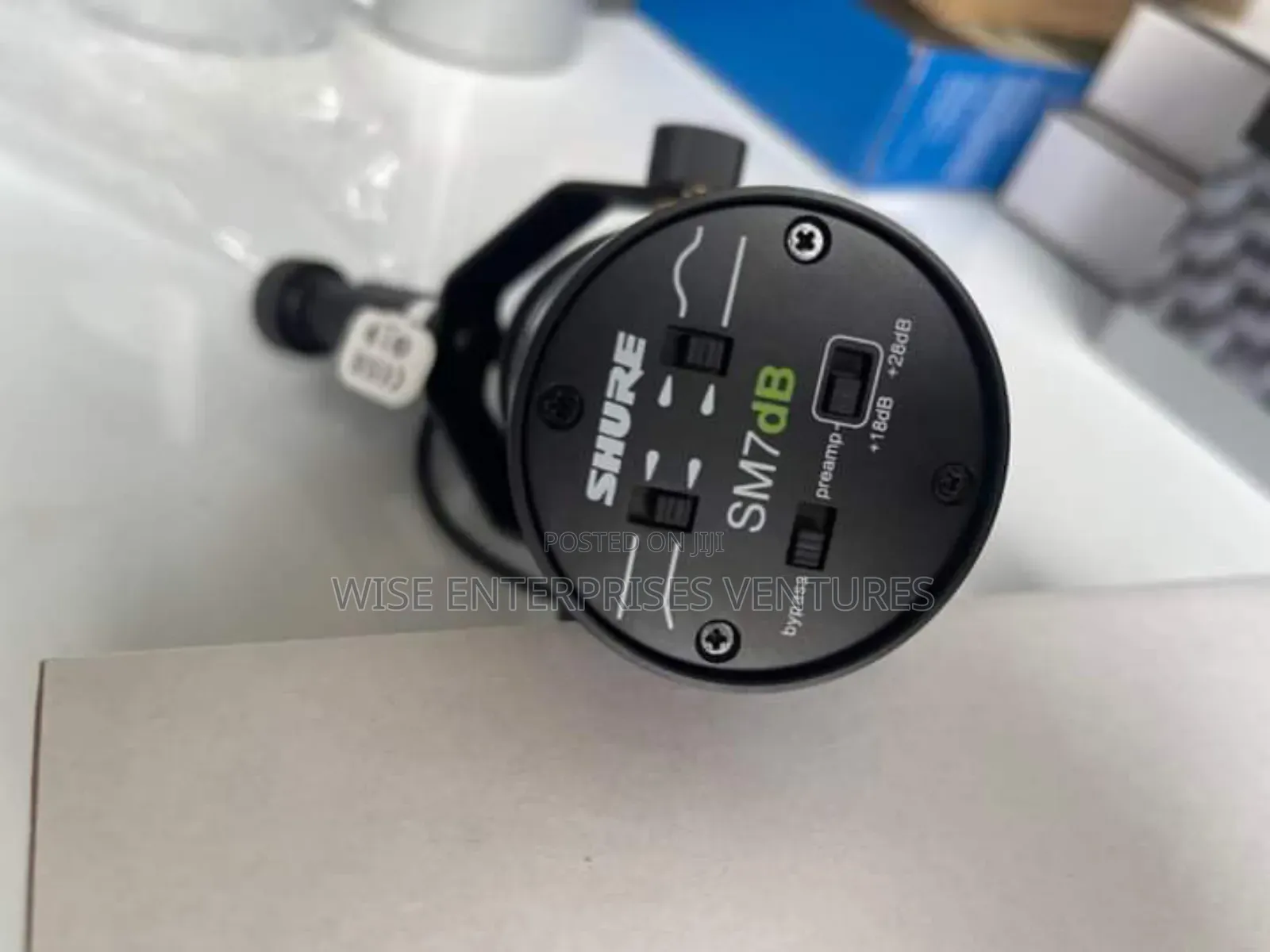 Shure Sm7db
