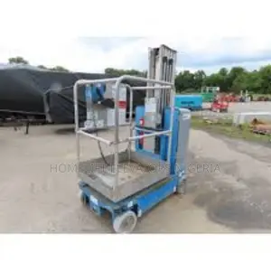 Self Propelled Mast Lift Work Platform