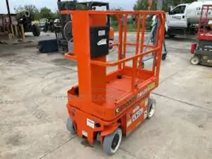 Aluminum Vertical Mast Lift