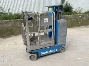 Vertical Mast Boom Lift 26ft
