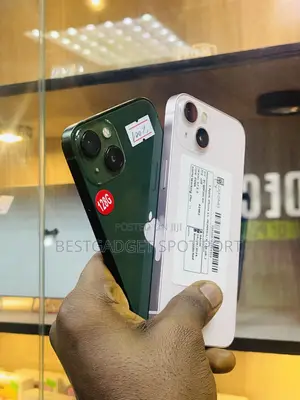 Apple iPhone 13 128 GB Green