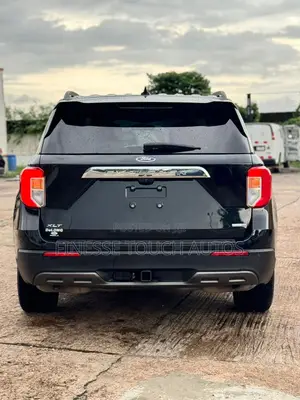 Ford Explorer XLT 4x4 2020 Black