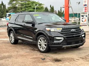 Ford Explorer XLT 4x4 2020 Black