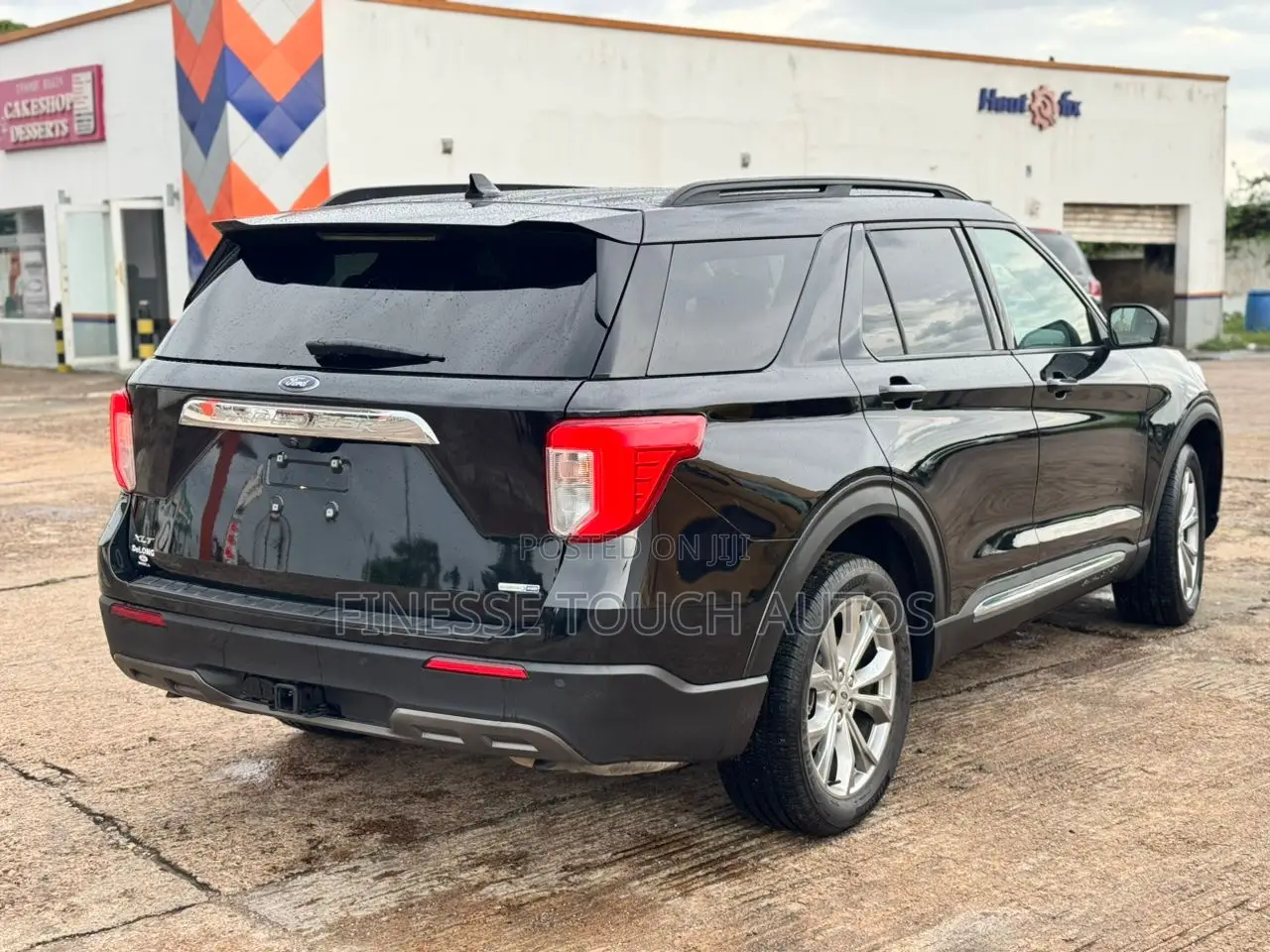 Ford Explorer XLT 4x4 2020 Black