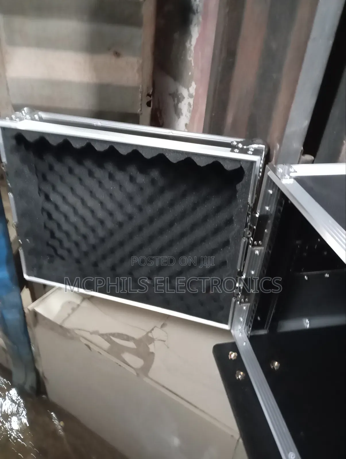 Amplifier Flight Case/Rack 8u