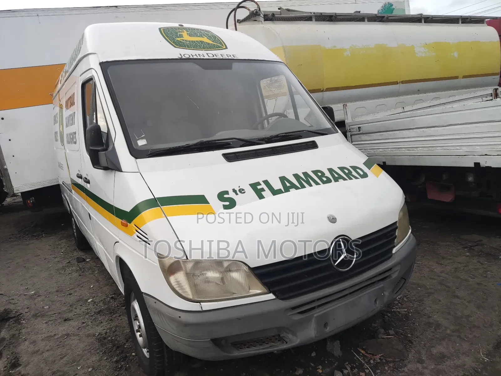 Mercedes-Benz Sprinter 2005 White