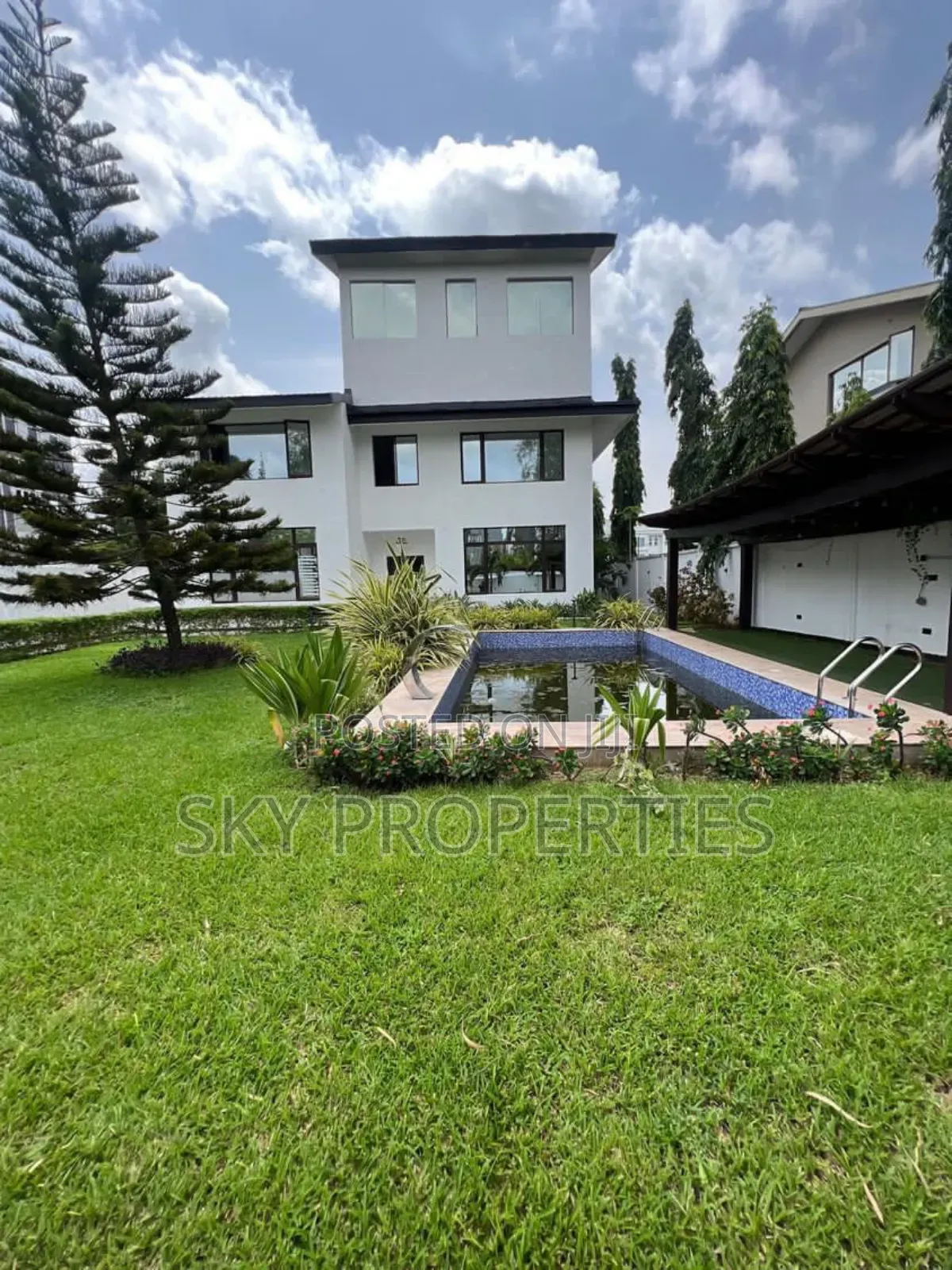 5bdrm Mansion in Banana Island, Ikoyi for rent