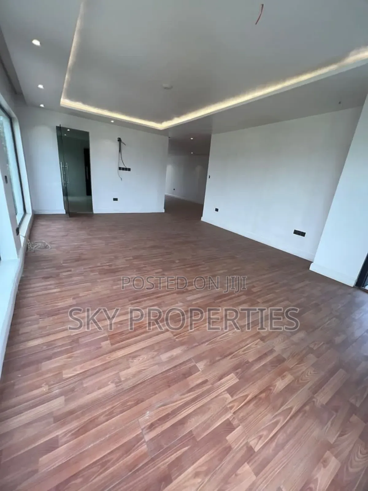 5bdrm Mansion in Banana Island, Ikoyi for rent
