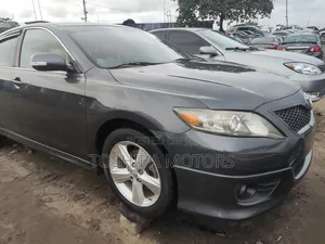Toyota Camry 2010 Gray