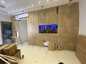 In Wall Aquarium