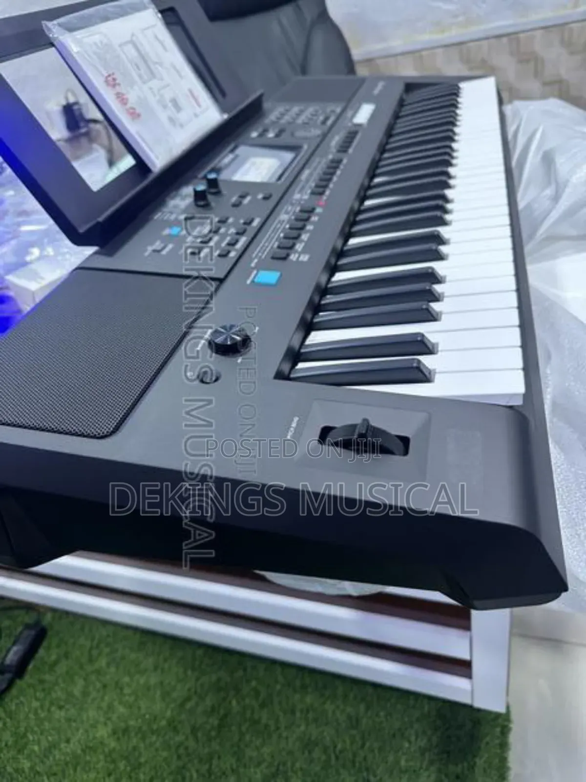 Brand New Yamaha PSR E483 Keyboard
