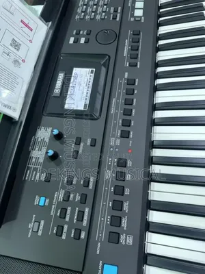 Brand New Yamaha PSR E483 Keyboard