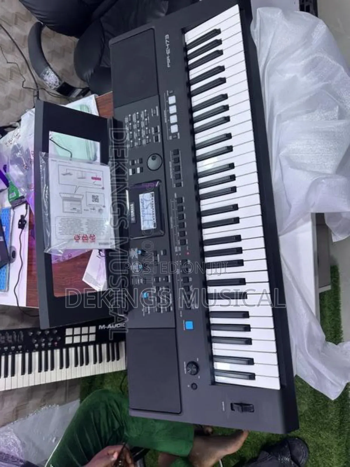 Brand New Yamaha PSR E483 Keyboard
