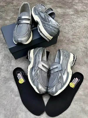 New Balance Quality Luxury Men Sneakers