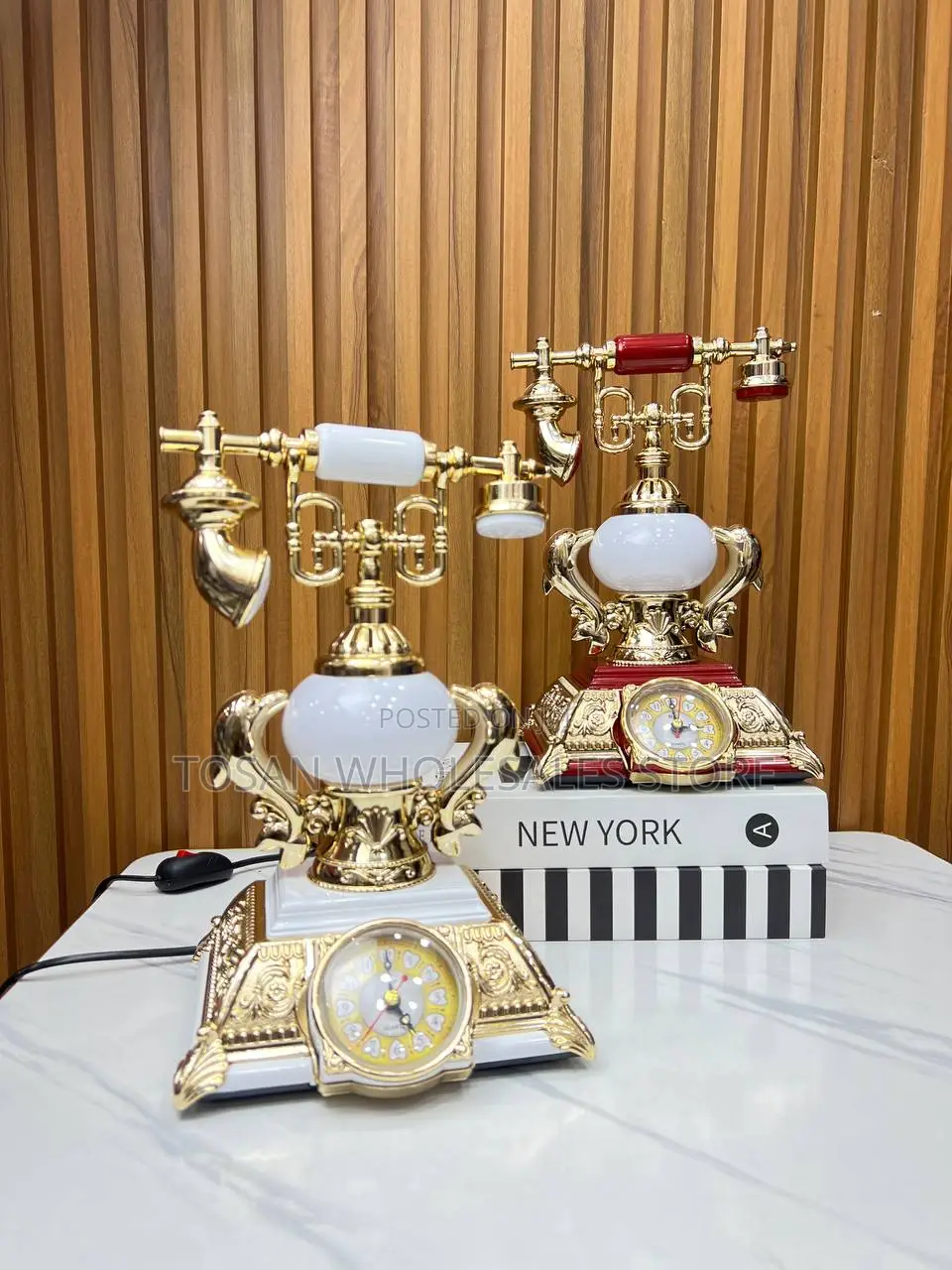 Vintage Telephone With Clock Light
