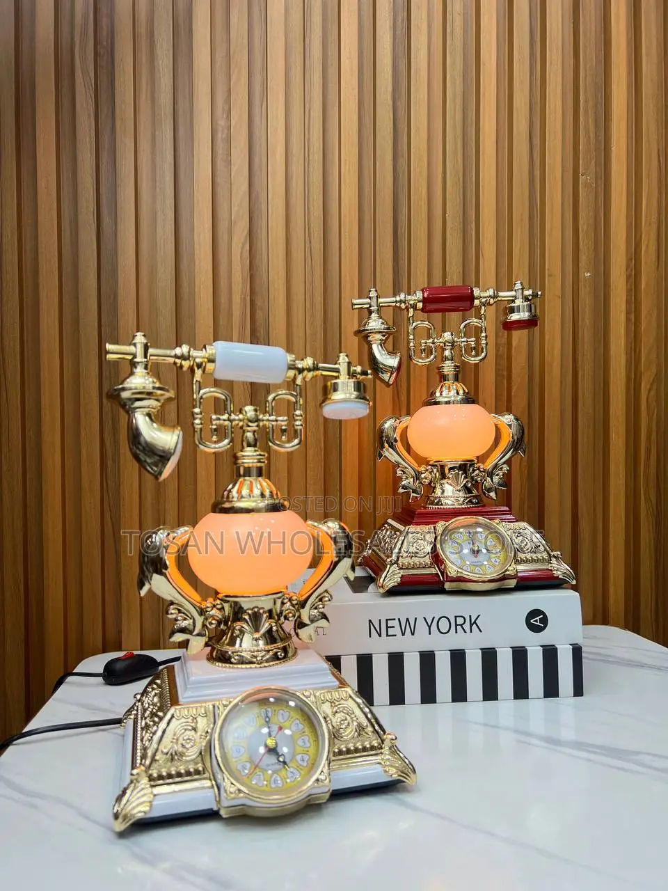 Vintage Telephone With Clock Light