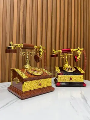 The Bridgerton Telephone