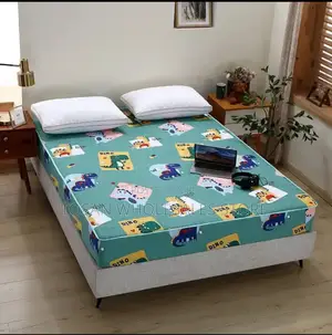 Quality Water Resistant Bed Cover