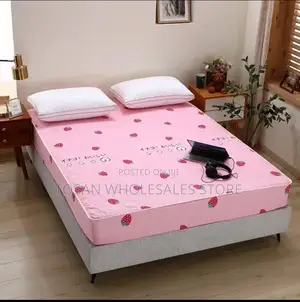 Quality Water Resistant Bed Cover