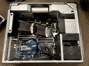 Desktop Computer HP Z840 64GB Intel Xeon HDD+SSD 1T