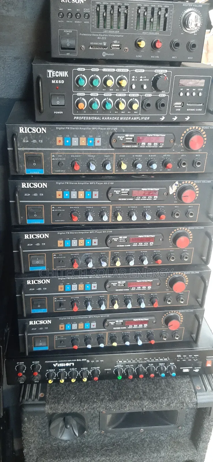 Amplifier Audio With Many Functions
