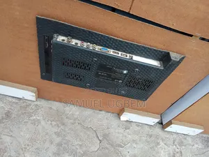 Salon Mirror With Tv and Light