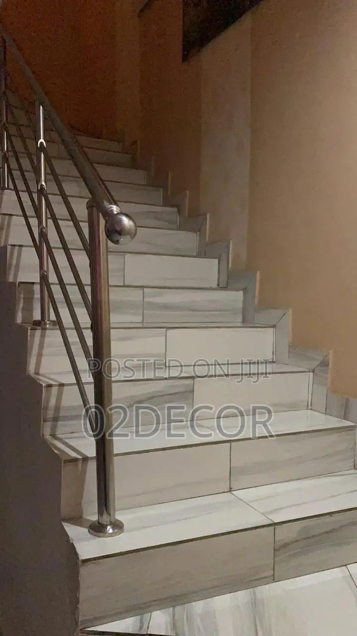 Plain Black Rugs for Staircase