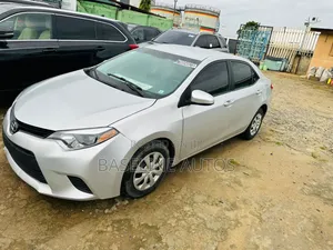 Toyota Corolla 2015 Silver