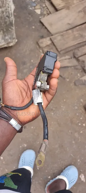 Battery Sensor Terminal