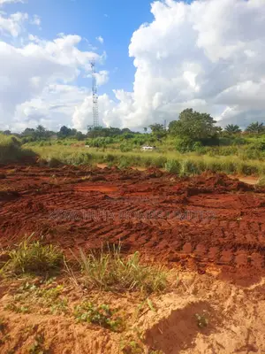 Buy and Build Land in Asaba Int Airport Facing Benin Expsway