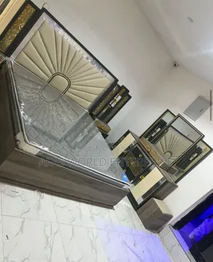 6 by 7 Bed Set With Dressing Mirror and Two Bed Side
